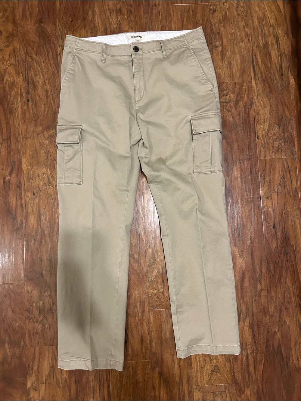 Goodthreads Tan Cargo Pants with Side Pockets